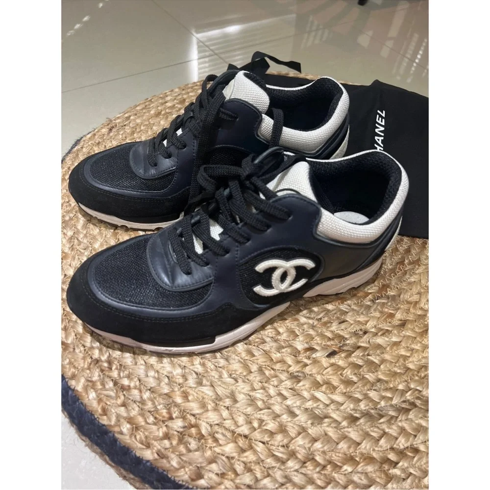 CHANEL Black and White Sneakers Size 42 - Picture 2 of 9